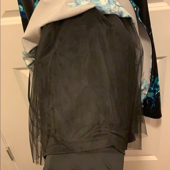 Floral Print Mock Neck Hi Lo Dress - Picture 4 of 7